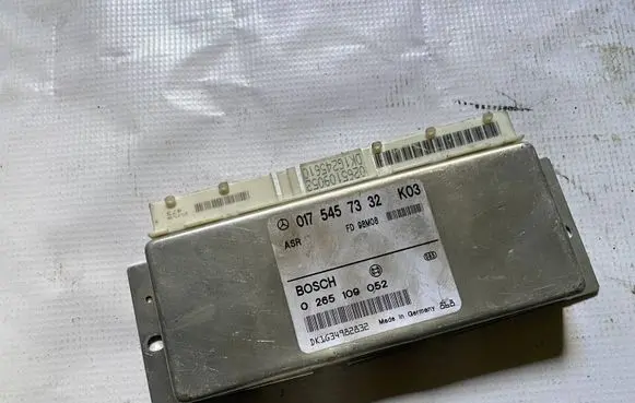 Mercedes-Benz E W210 ABS control unit/module a0175457332 0175457332