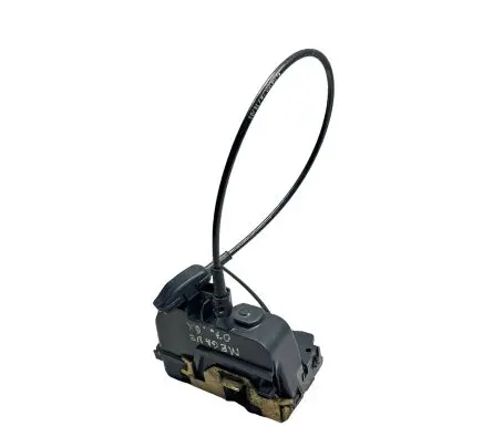 Renault Megane II Rear door lock