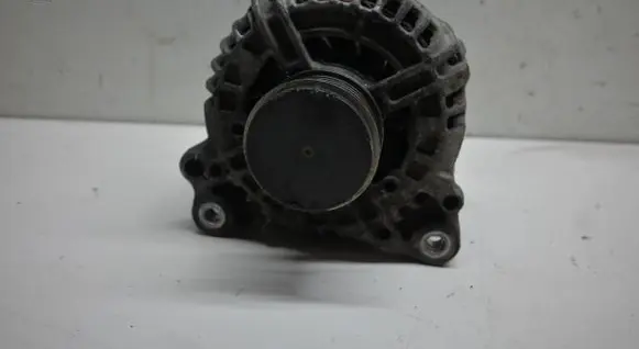 Seat Leon (1P) Generator/alternator 06F903023F
