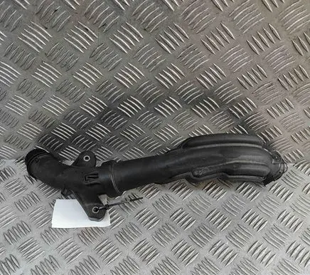 Mercedes-Benz GLB x247 Intercooler hose/pipe A2820982000