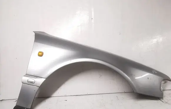 Audi A8 S8 D2 4D Fender