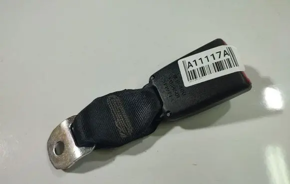 Toyota Aygo AB10 Front seatbelt buckle BB480