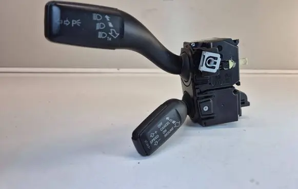 Indicator stalk