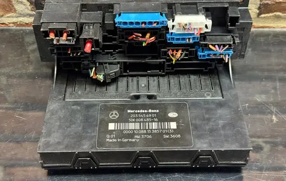 Mercedes-Benz CLC CL203 Fuse box set 2035454901 5DK00848516