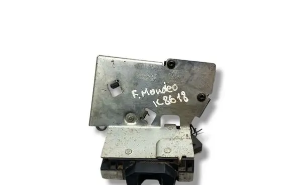 Ford Mondeo Mk III Tailgate/trunk/boot lock/catch/latch 3S71A43102AC