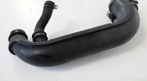 BMW 5 F10 F11 Air intake hose/pipe 6E119R504CC