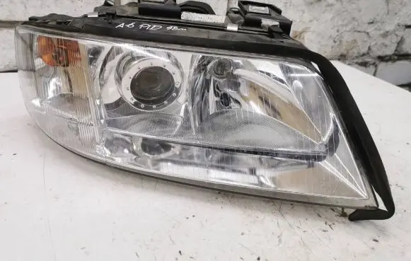 Audi A6 S6 C5 4B Headlight/headlamp 205377