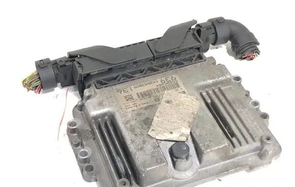 Alfa Romeo 159 Engine control unit/module ECU 552050840281012889