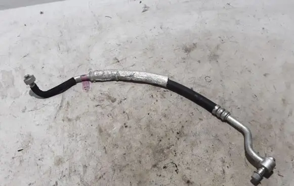 Dodge Durango Air conditioning (A/C) pipe/hose 68217218AC