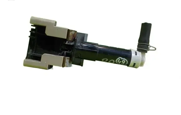 Mazda CX-7 Headlight washer pump EH66518G4