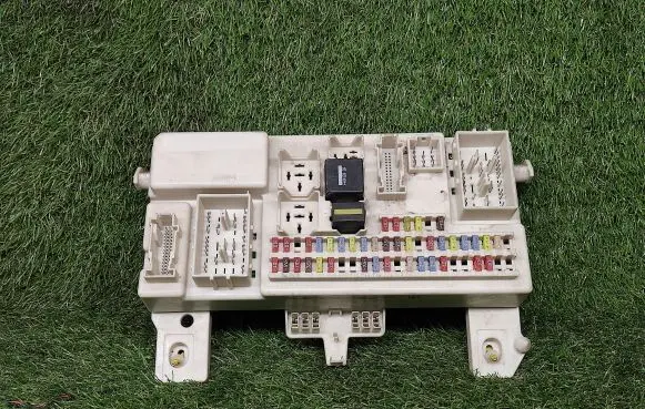 Ford Focus C-MAX Power management control unit 3M5T14A073BG