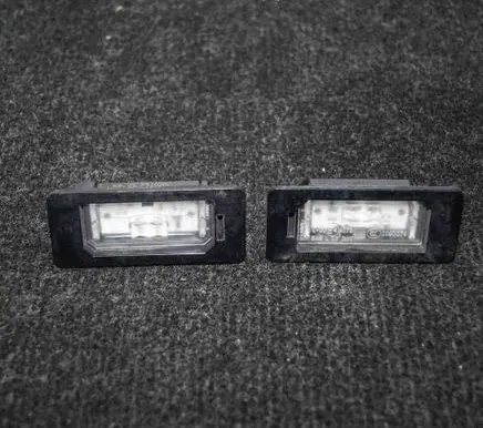 BMW 5 G30 G31 Number plate light 7410302