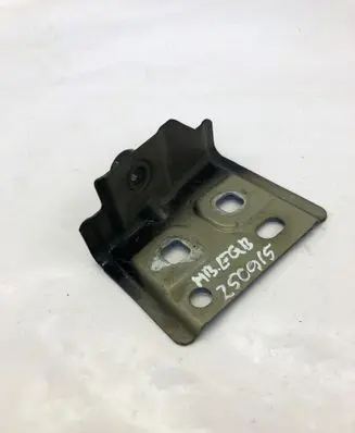 Mercedes-Benz EQB Fender mounting bracket A2476205800