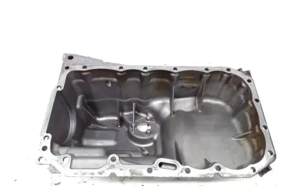 Oil sump