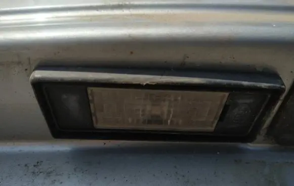 Citroen C8 Number plate light