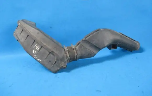 Volkswagen New Beetle Air intake hose/pipe 1C0129622 114615727909