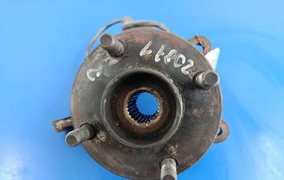 Ford Escort Front wheel hub spindle knuckle