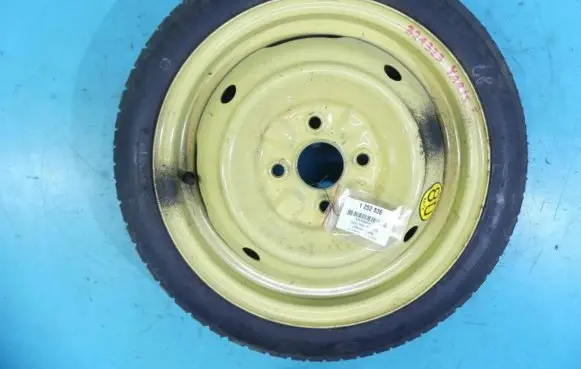 Toyota Yaris R15 spare wheel IMPRK1252836