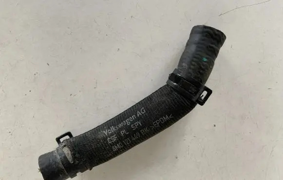 Audi Q7 4M Engine coolant pipe/hose 4M0121449BK