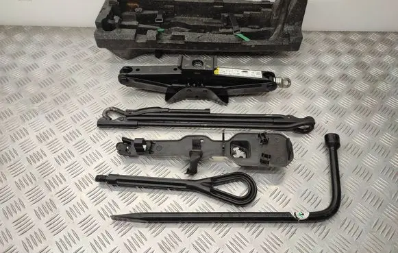 Ford Transit Custom Tool set KK2117A012AB KK3117080BA BK2116C170AC
