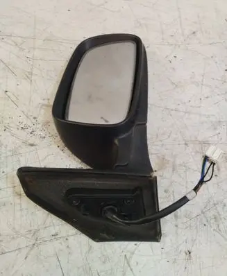 Toyota Avensis T250 Front door electric wing mirror E11015829 SKH7477 E11025829