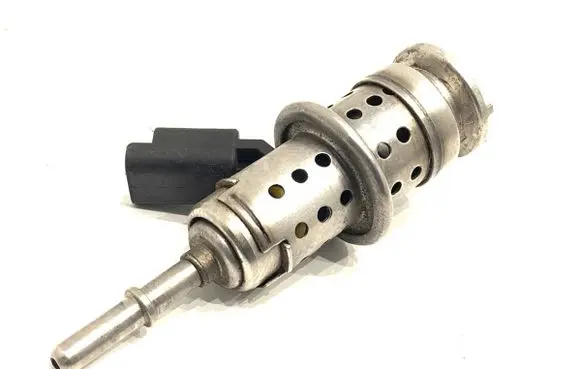 Peugeot 508 Fuel injectors set 