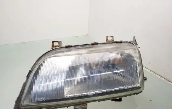 Seat Alhambra (Mk1) Headlight/headlamp 7M1941015H 0301048301