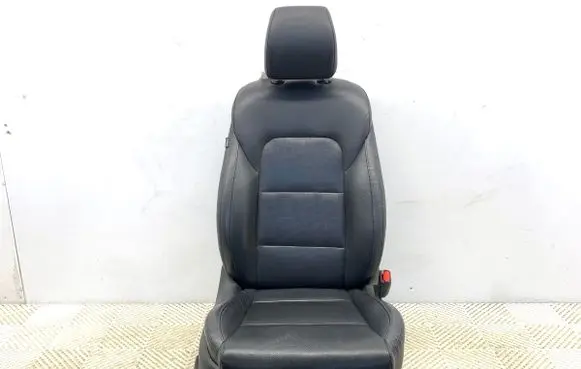 Hyundai Tucson TL Front passenger seat