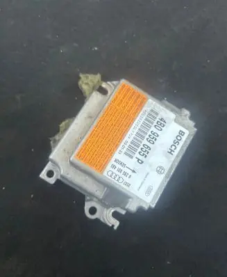 Audi A6 S6 C5 4B Fuse module 4B0959655P