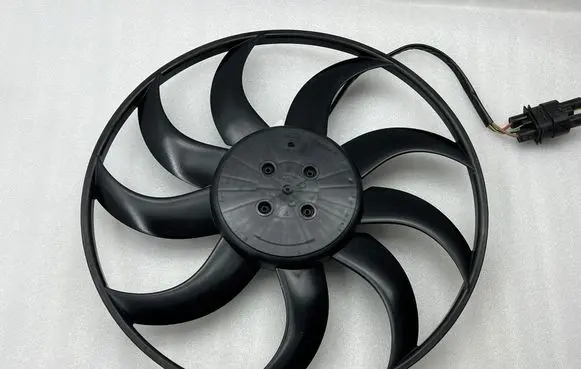 Electric radiator cooling fan