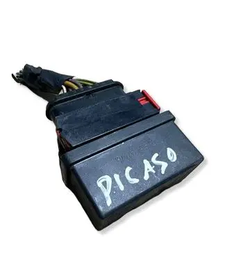 Renault Scenic III - Grand scenic III Fuel injection pump control unit/module 240107