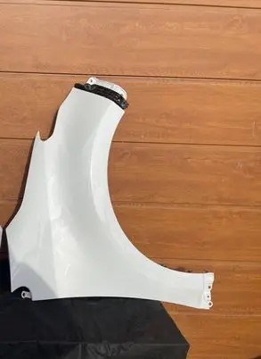 Toyota Yaris XP210 Fender