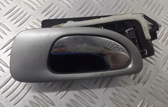 Peugeot 307 Rear door interior handle trim 9643604577