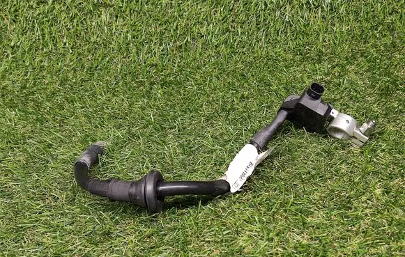 Volkswagen Touareg II Negative earth cable (battery) 7P0915181B