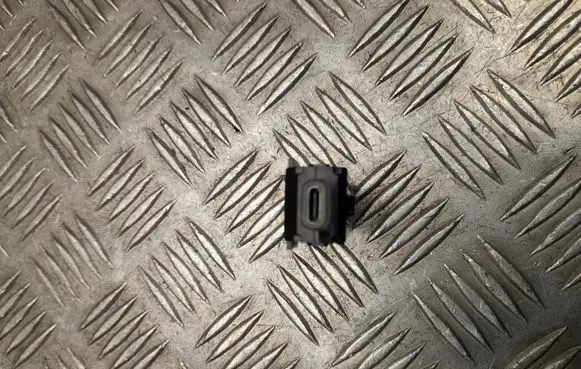 Toyota C-HR II USB socket connector 86190F4020
