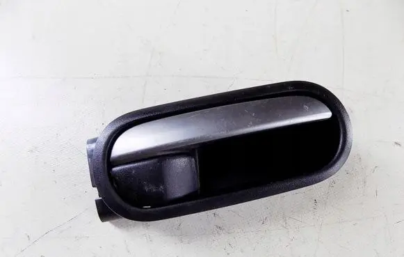 Mazda 2 Front door interior handle 