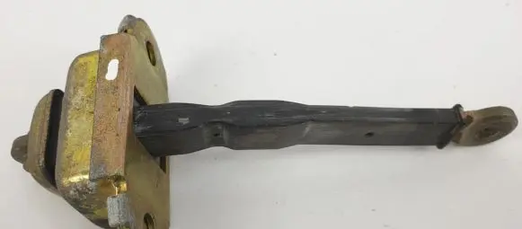 Volvo S40, V40 Rear door check strap stopper