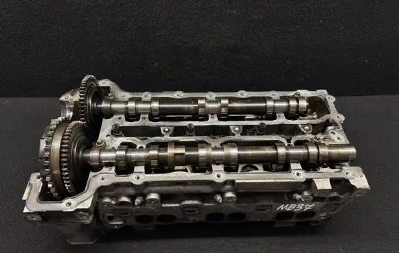 Mercedes-Benz GLE (W166 - C292) Engine head A6420104206 15500 R642016