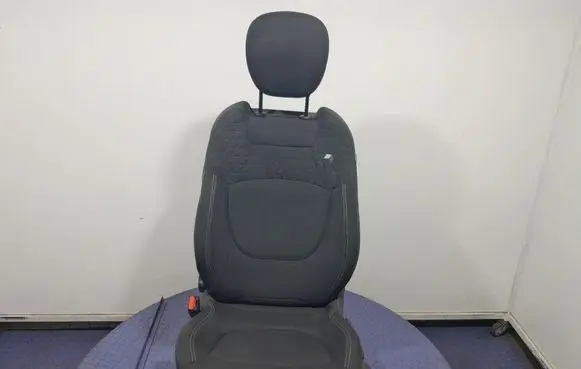 Renault Captur Front driver seat 