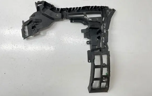 Volvo XC90 Rear bumper mounting bracket 31663176 S3DHA