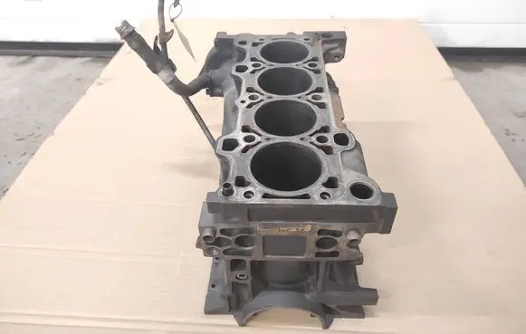 Iveco Daily 6th gen Engine block 5802139395