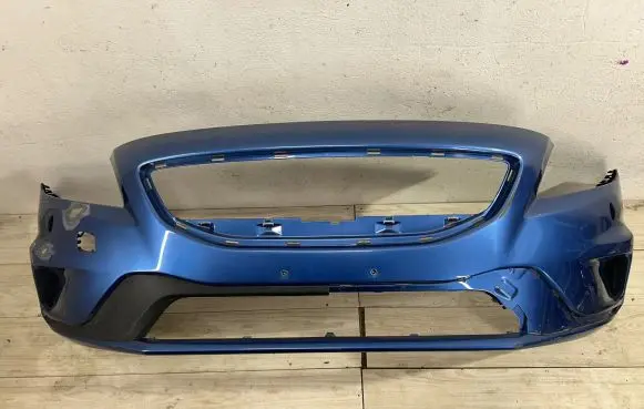 Volvo V40 Front bumper