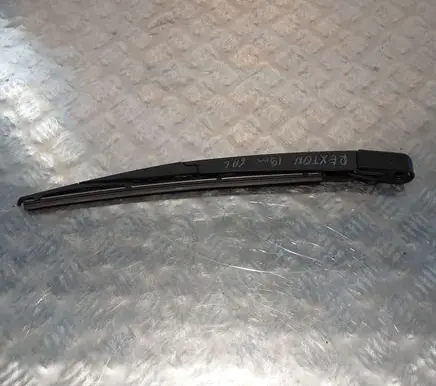 SsangYong Rexton Rear wiper blade arm