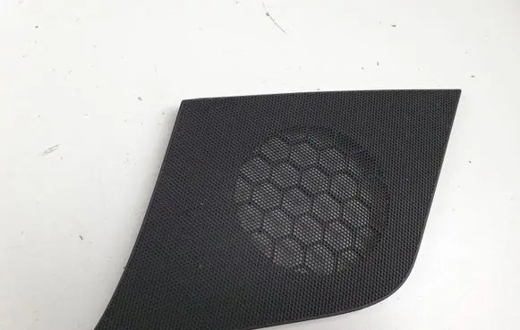Side speaker trim/cover