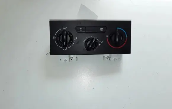 Citroen C4 I Air conditioner control unit module H5790002B5