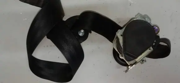 Seat Altea XL Front seatbelt 5425650