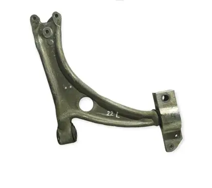 Volkswagen PASSAT B6 Front lower control arm/wishbone