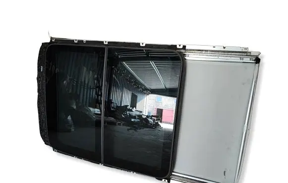 Suzuki Vitara (LY) Sunroof set 7870054P0 SSA02010758 SA02W17