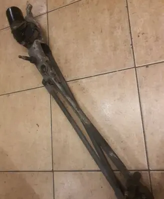 Ford Focus Front wiper linkage and motor 0580301272 1362CFE12A
