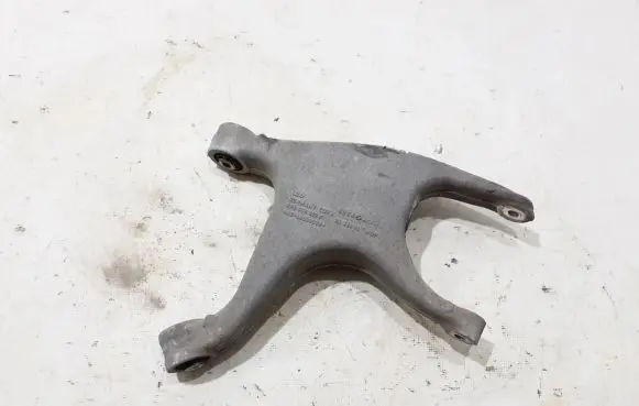 Audi A6 S6 C7 4G Rear upper control arm/wishbone 8R0505312F